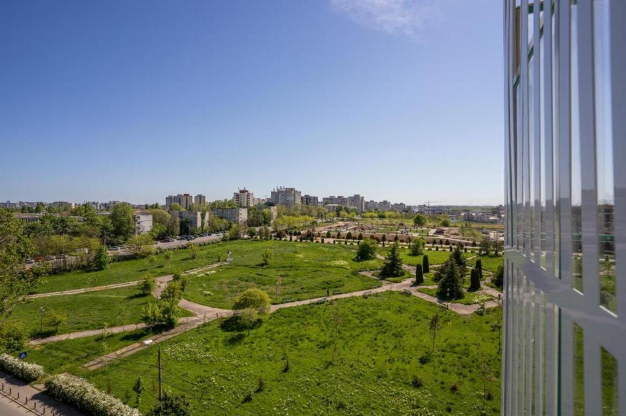 Grand Mamaia Lake Apartments คอนสตันซา ภายนอก รูปภาพ