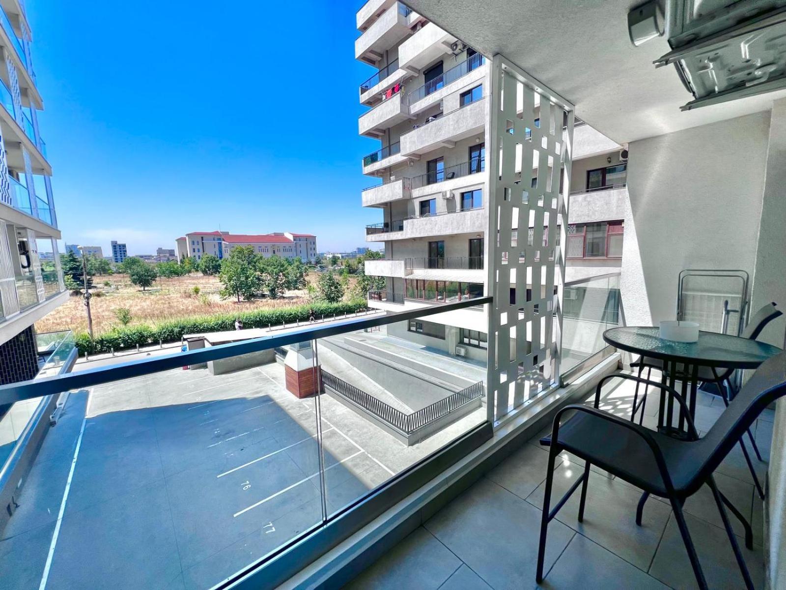 Grand Mamaia Lake Apartments คอนสตันซา ภายนอก รูปภาพ