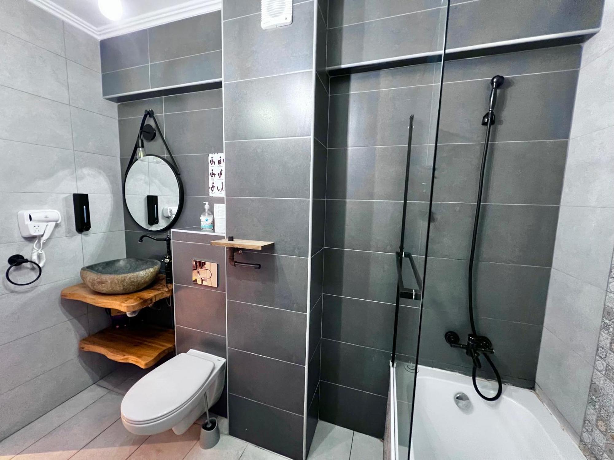 Grand Mamaia Lake Apartments คอนสตันซา ภายนอก รูปภาพ