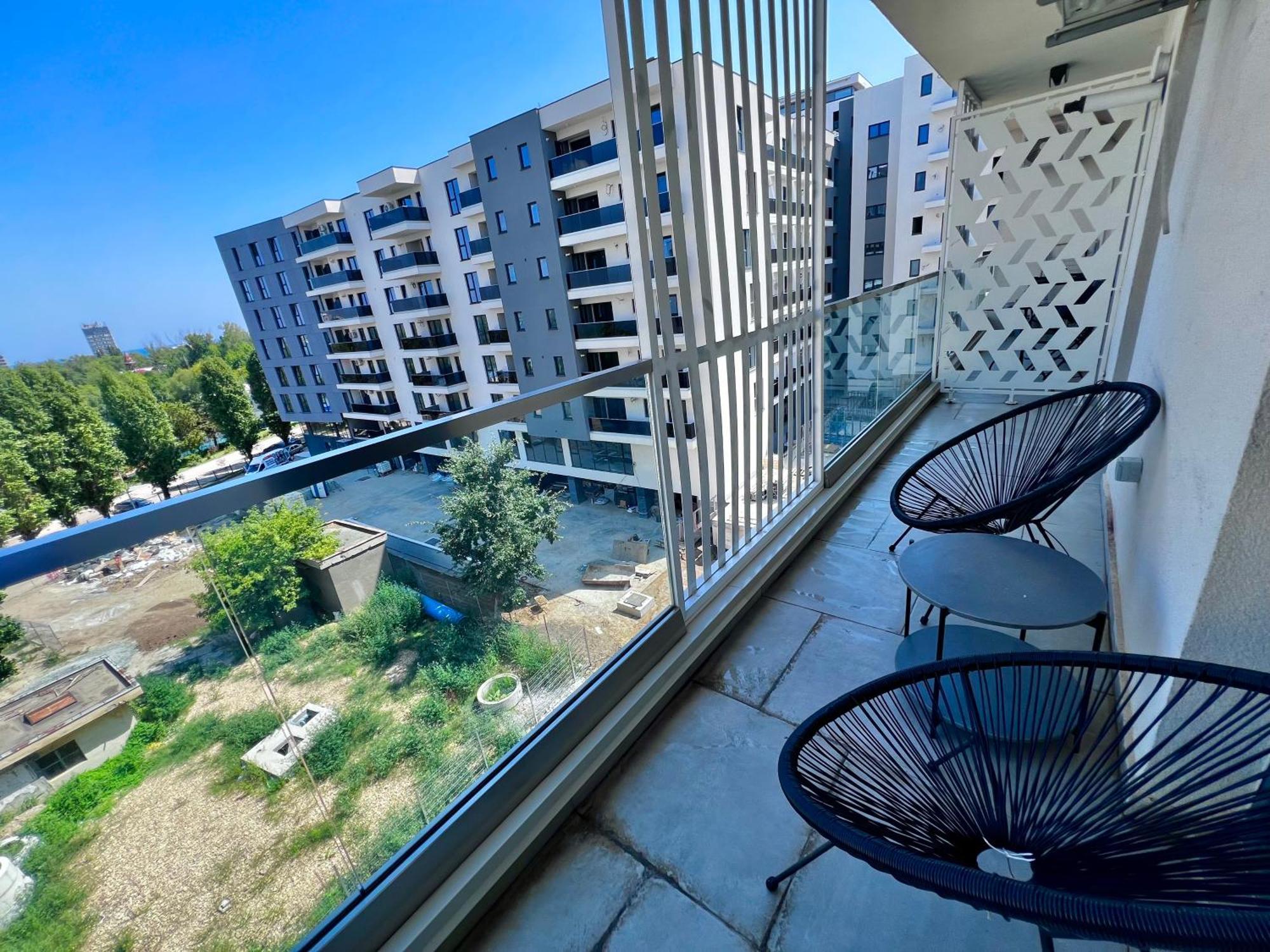 Grand Mamaia Lake Apartments คอนสตันซา ภายนอก รูปภาพ